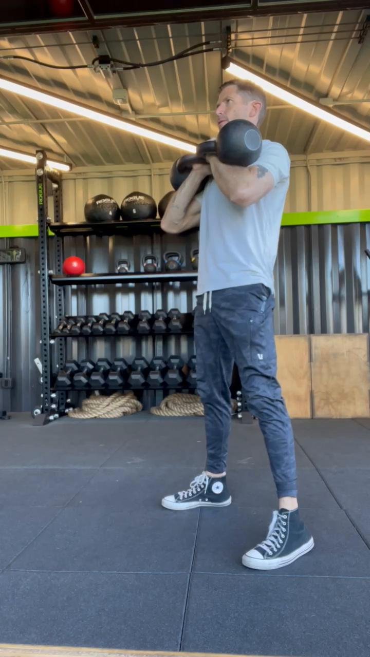 Double Kettlebell Ladder
