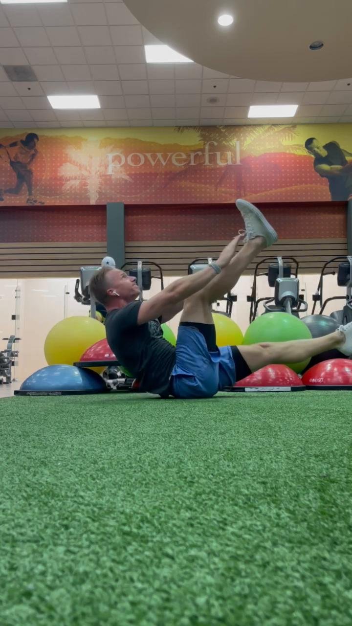 Day 2: 10 x 10 Legs & Abs