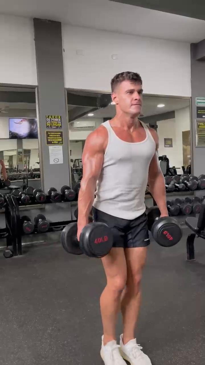 Leg day (quads, Hams. Calves, & Core)