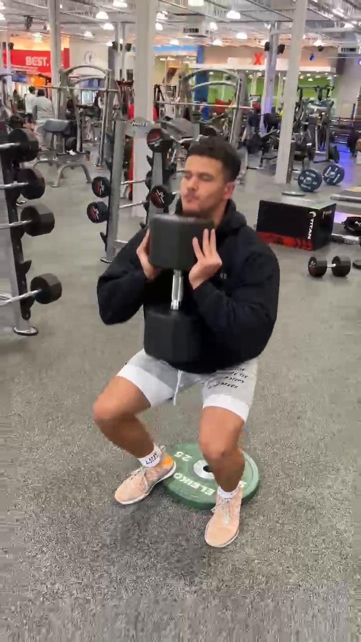 Insane leg workout without barbell squats 🔥