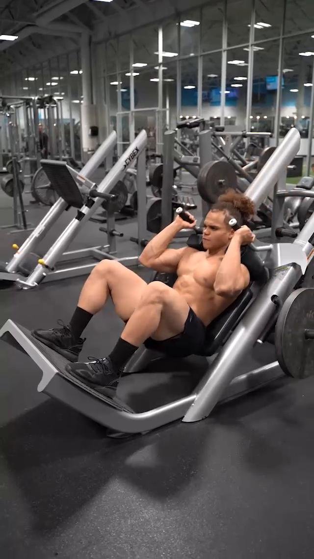 LEG DAY 🦵🏽