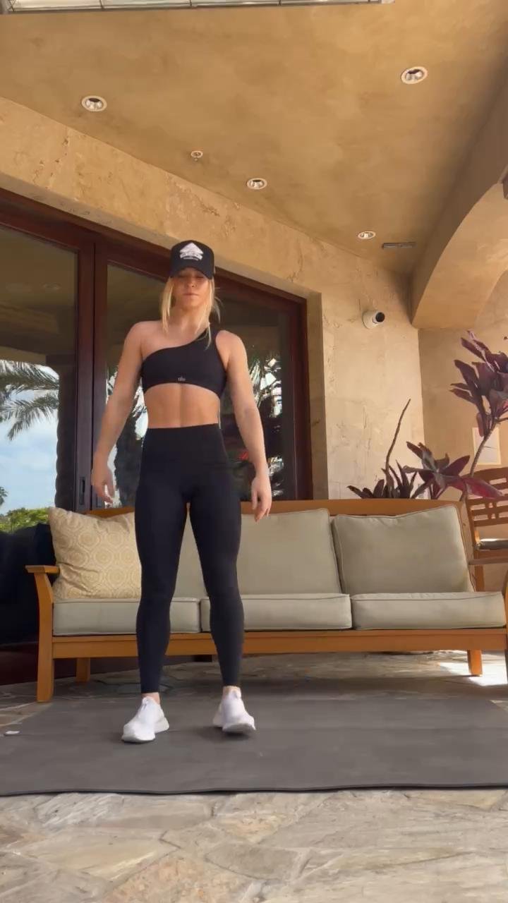 12 Minute Beginner Booty Workout