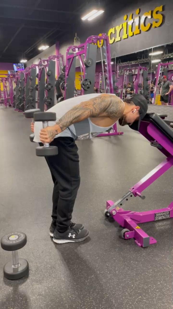 TRICEPS 4