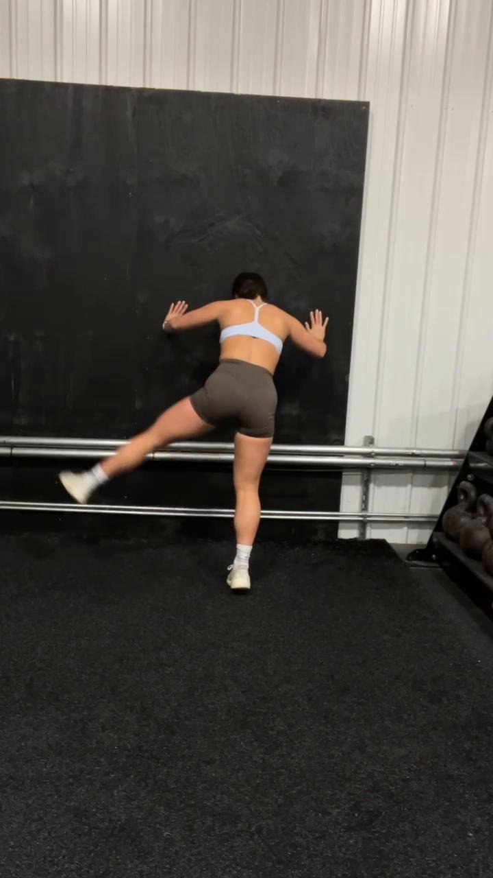 Leg day warm up