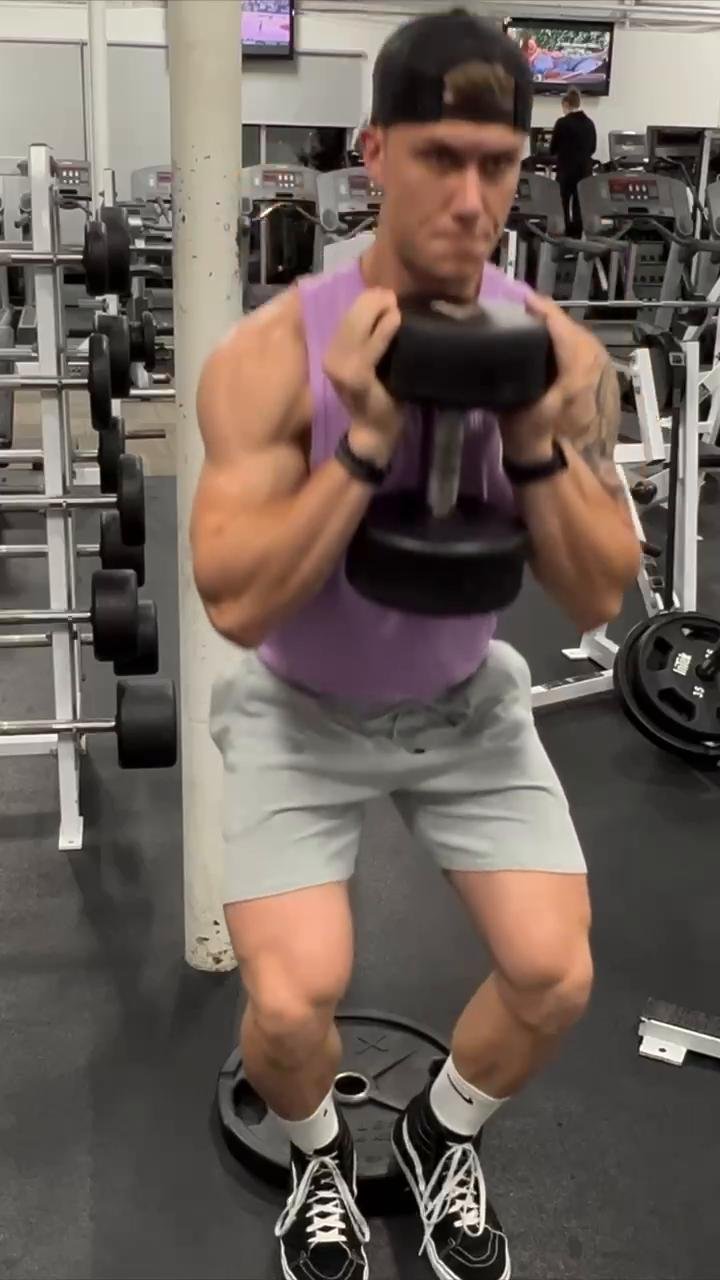 Monday - Leg Day (HEAVY)
