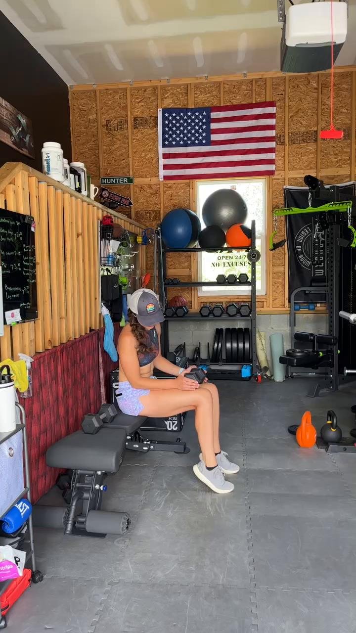 Dumbbell lower body
Week 1 & 3