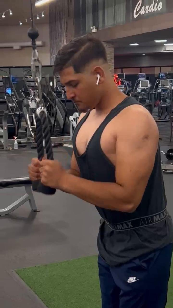 Triceps