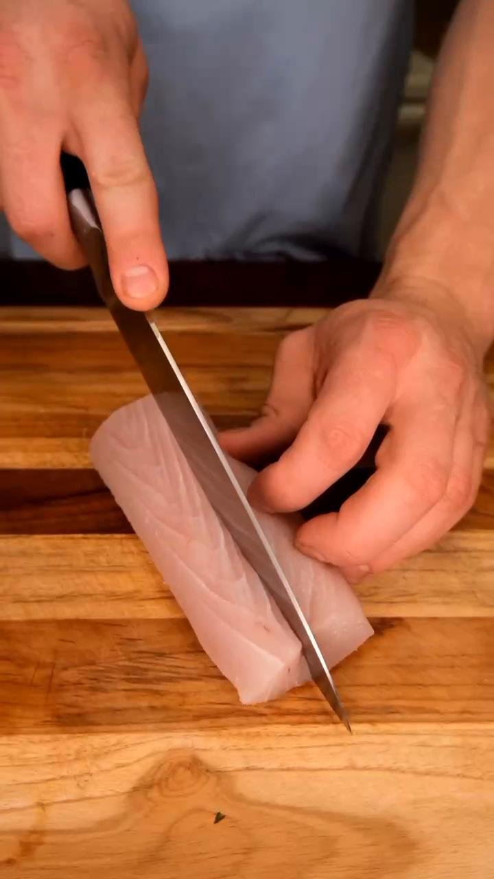 Mahi Tacos     22P 15C 3.5F