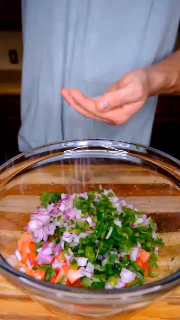 Homemade chicken chipotle bowl  41P 45C 21F