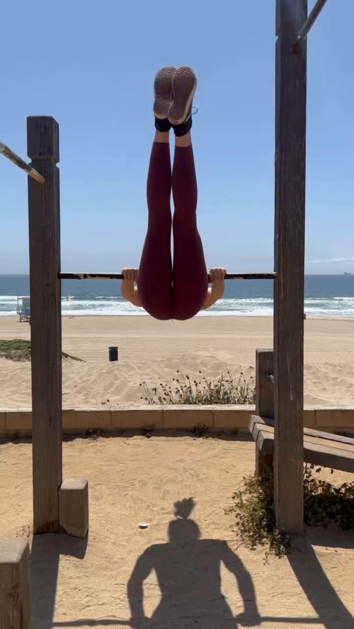 Back Hip Circle