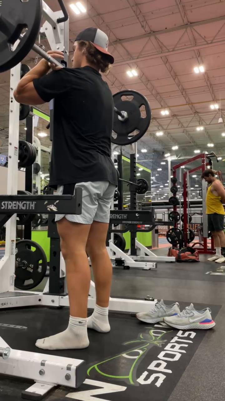 Pause Front Squats