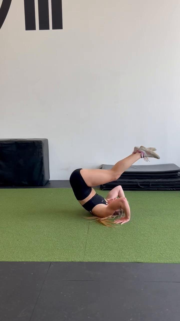 Handstand Basics Phase 2