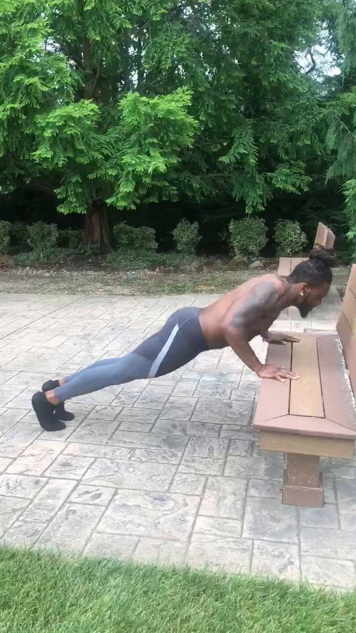 Chest Day: Bodyweight Strength Builder 💪🏾🔥👊🏾🔥🏋🏾🔥