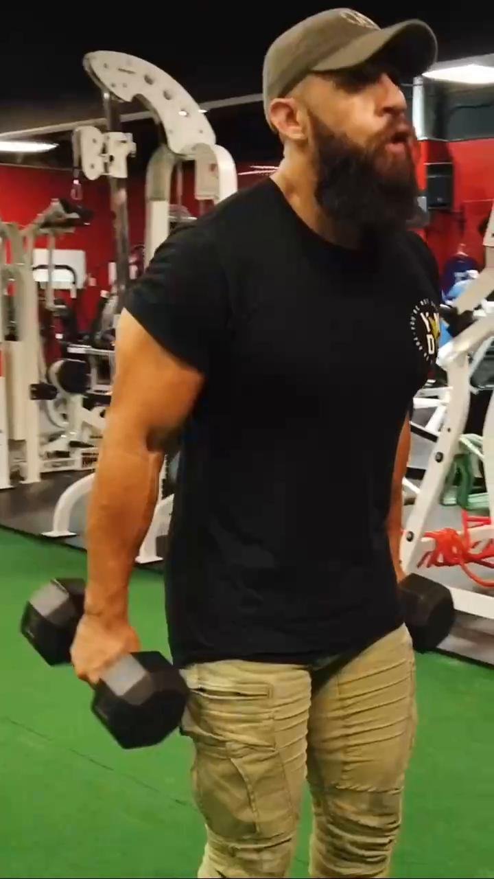 PUSH BACK
Back Bi’s & Core