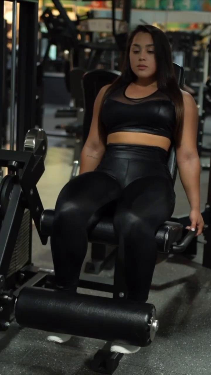 - Legs & Glutes
