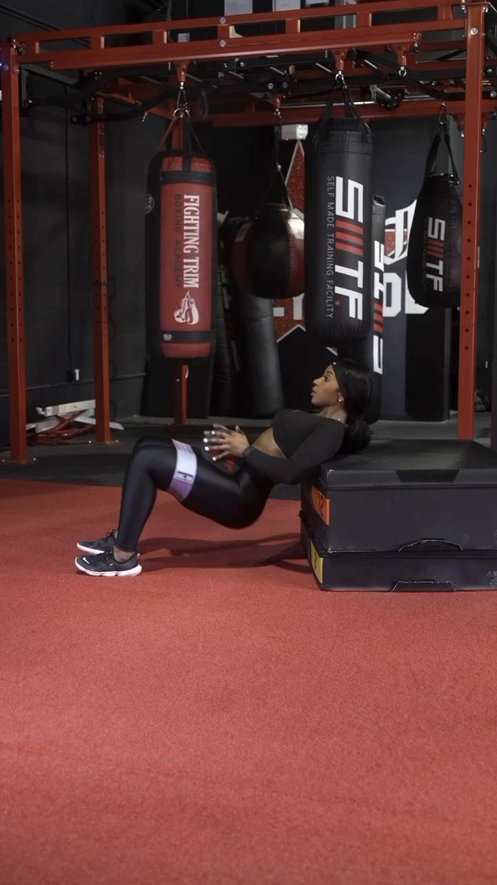 CARDIO + ABS + GLUTES + QUADS