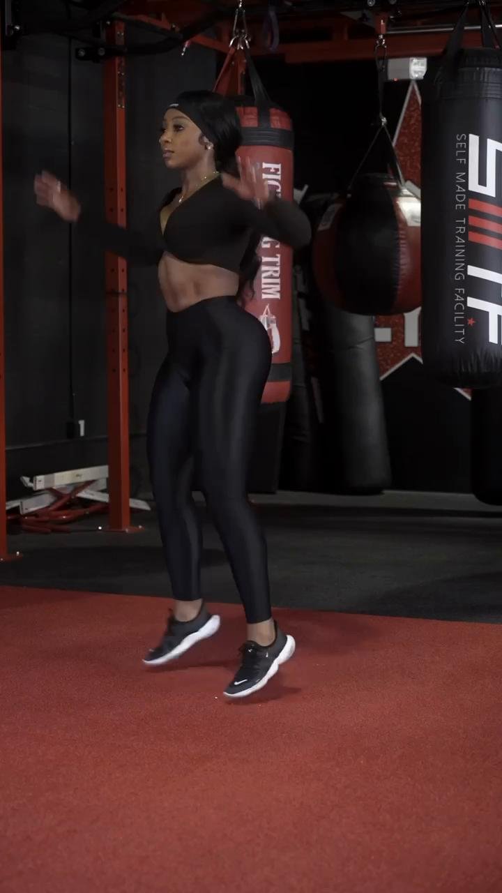 🏠 GLUTES + QUADS + ABS + CARDIO