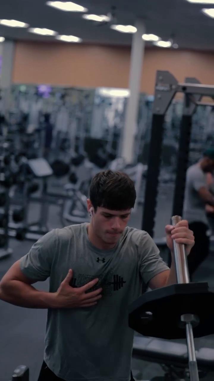 Upper Body Strength (Chest/Shoulders)