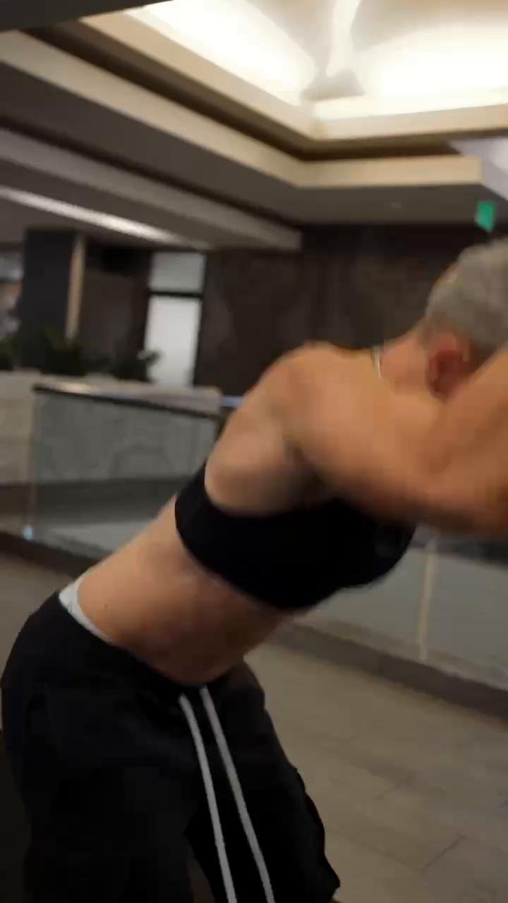 Cardio Baby [or Hike] 🌴