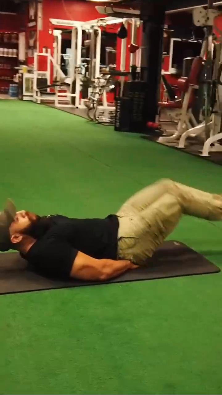 THIS IS GOING TO HURT
Quads hams & core