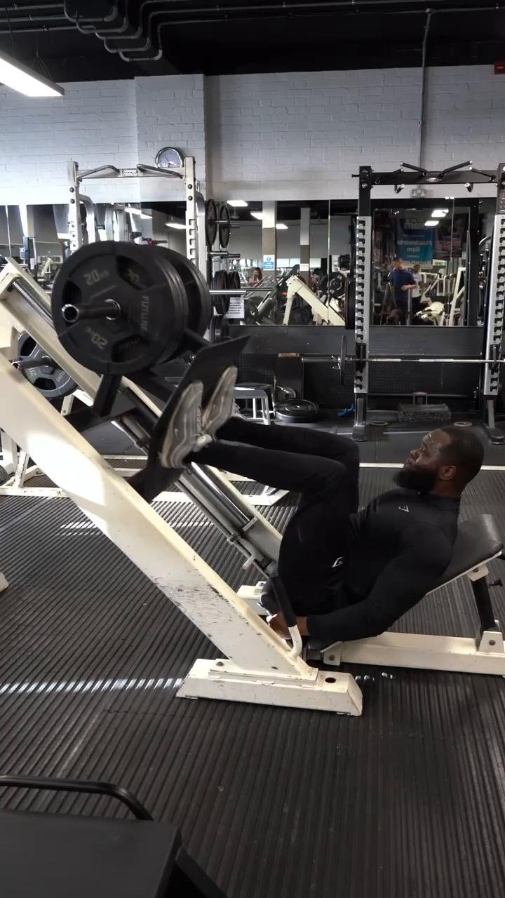 QUAD FOCUSED LEG DAY