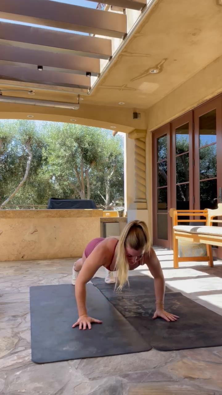 15 min. Push-Up Combo