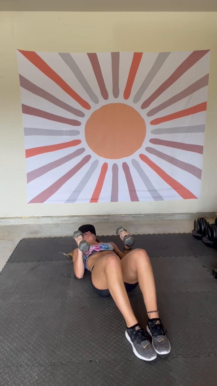 Let’s work! Chest & Biceps