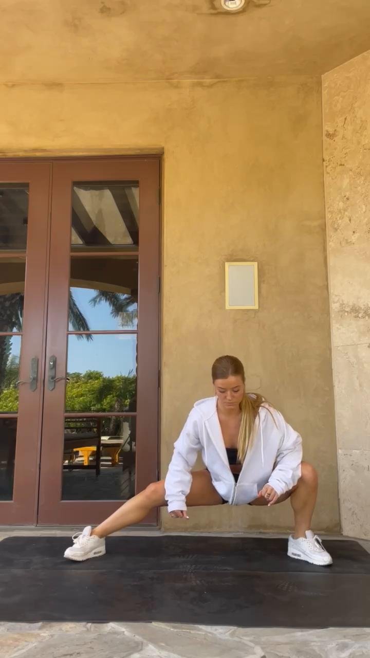 Inner Thigh & Groin Stretch