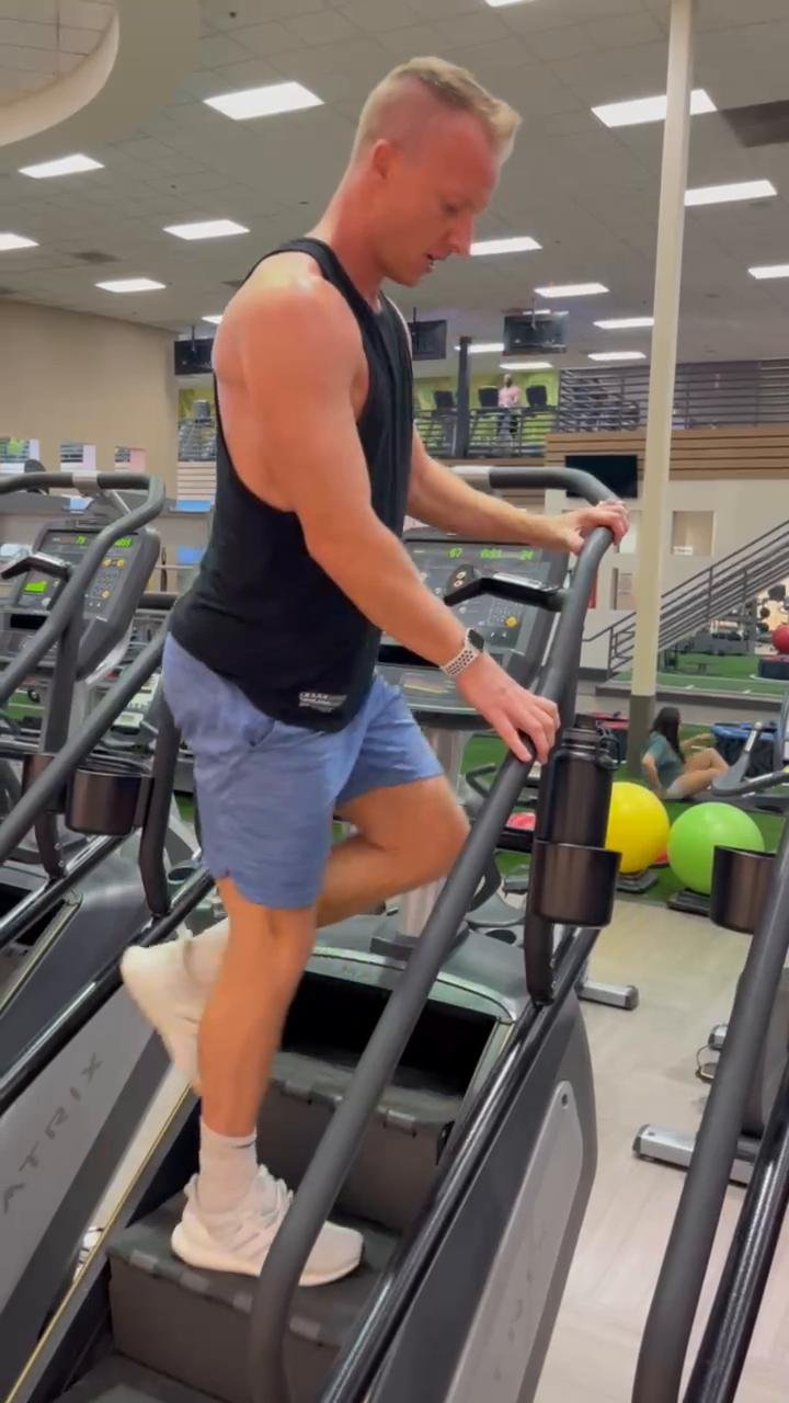 20 Minute Stairs Of Sizzle (Stair Climber Steady State)