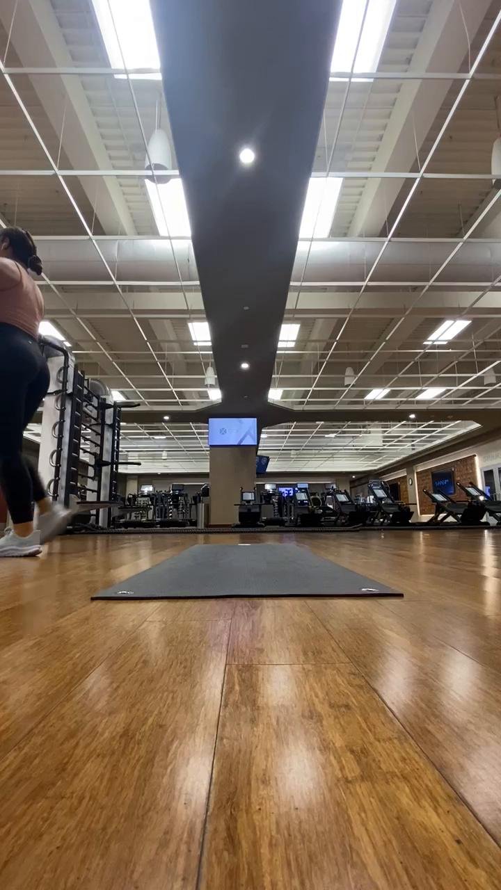 30 Min FULL BODY HIIT