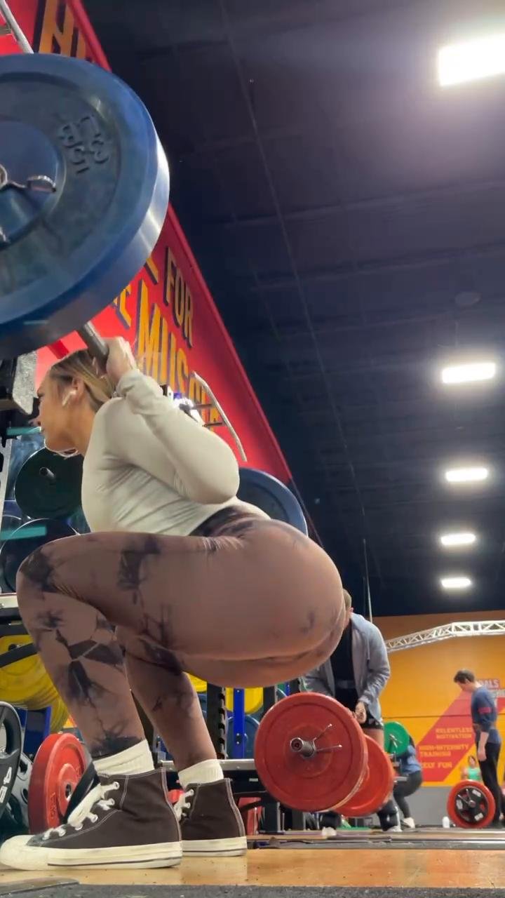 
Leg day