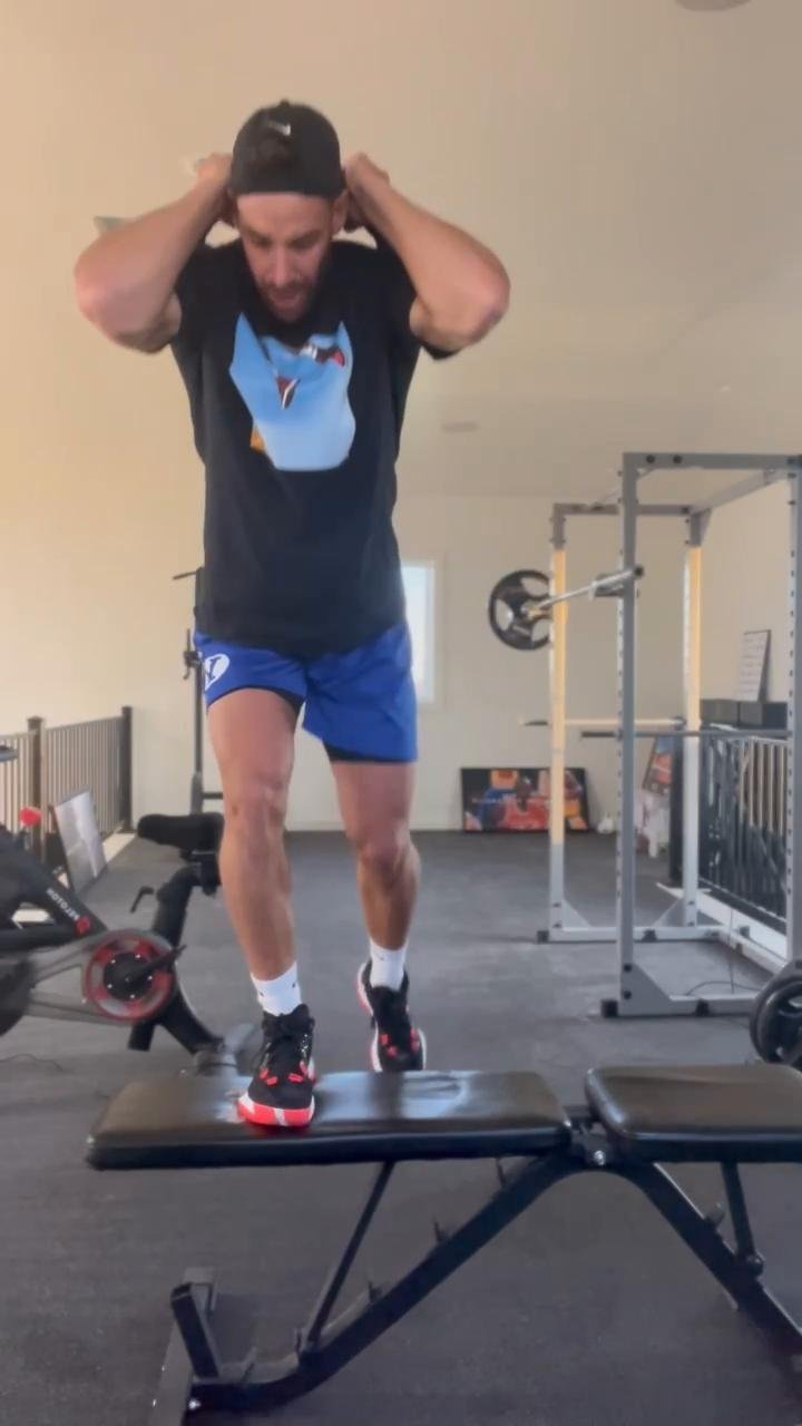Thursdee-
Core- legs