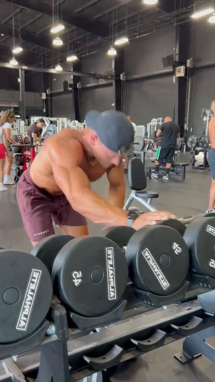 Tuesday. Back/Rear Delt/Cardio.