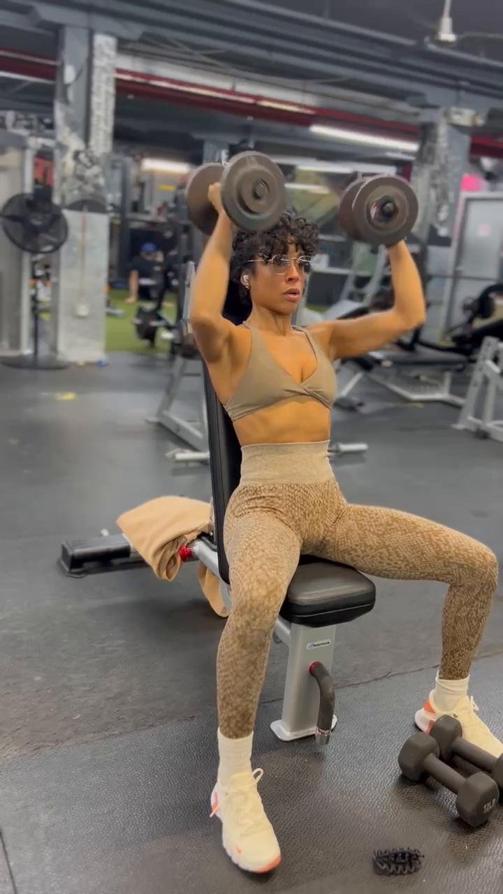 W1/D4: Shoulders & triceps