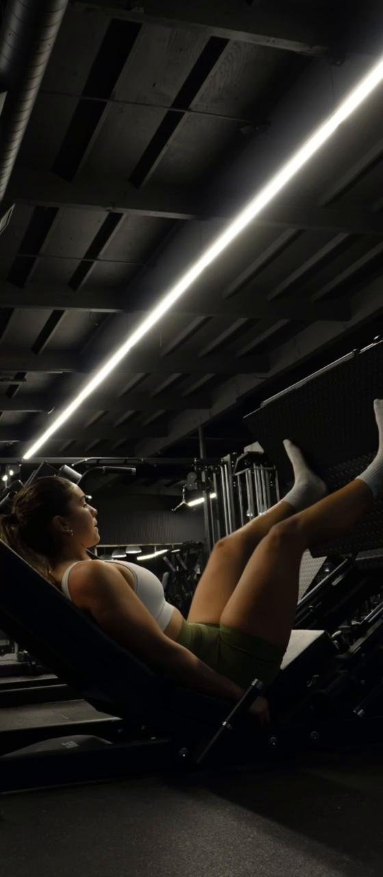 Day 4 - Booty & Hammies