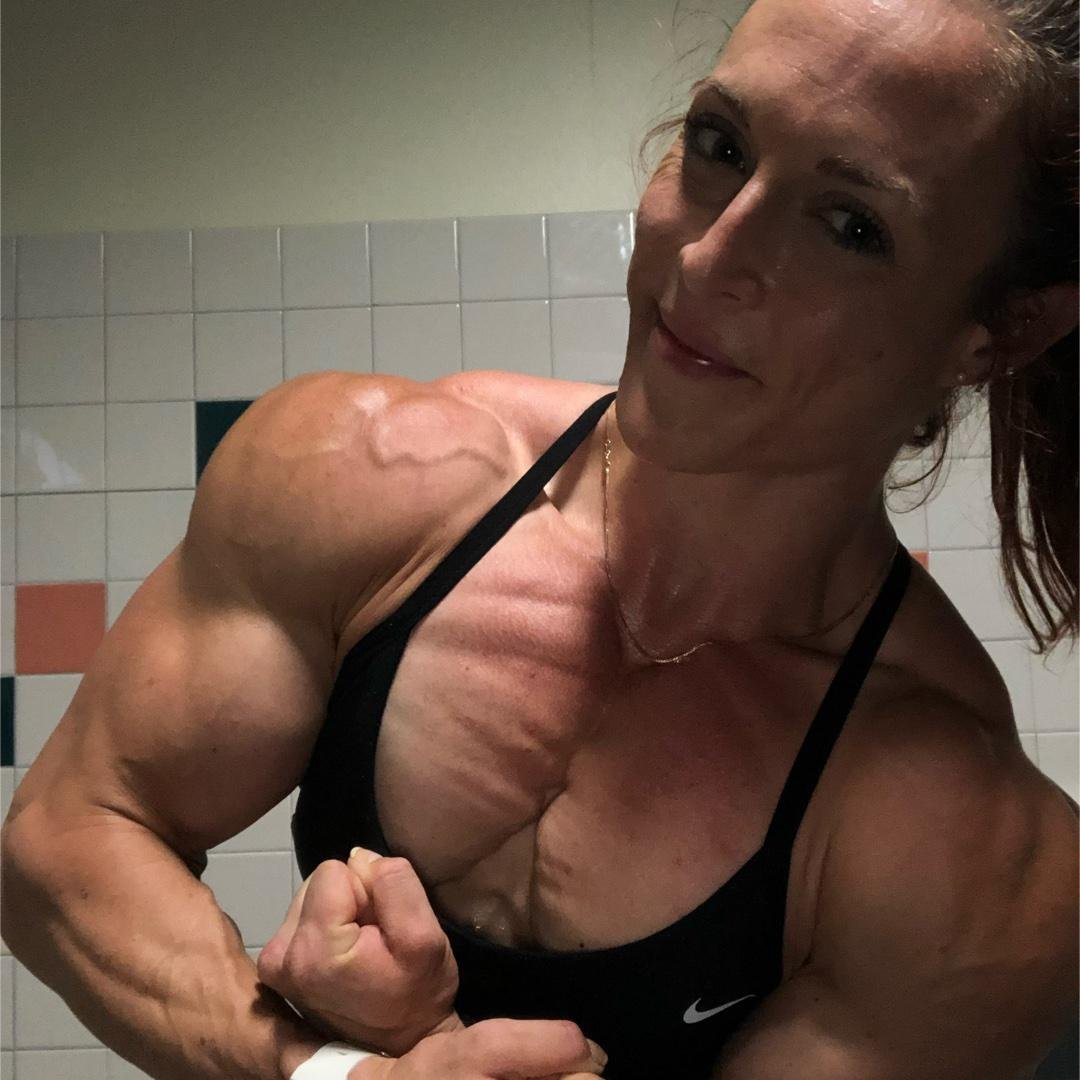 Week 1 through 4/D4 Chest and Tricep pump day 🔥
