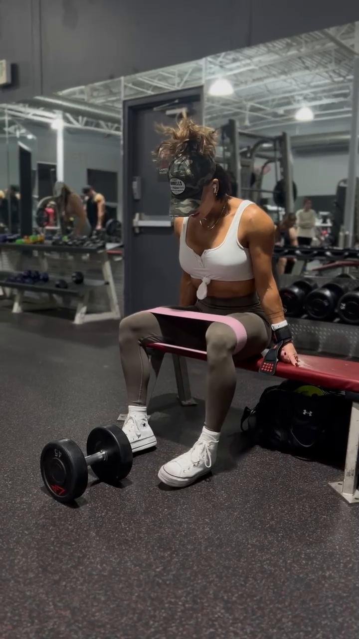 Glutes & Hamstrings (Prenatal)