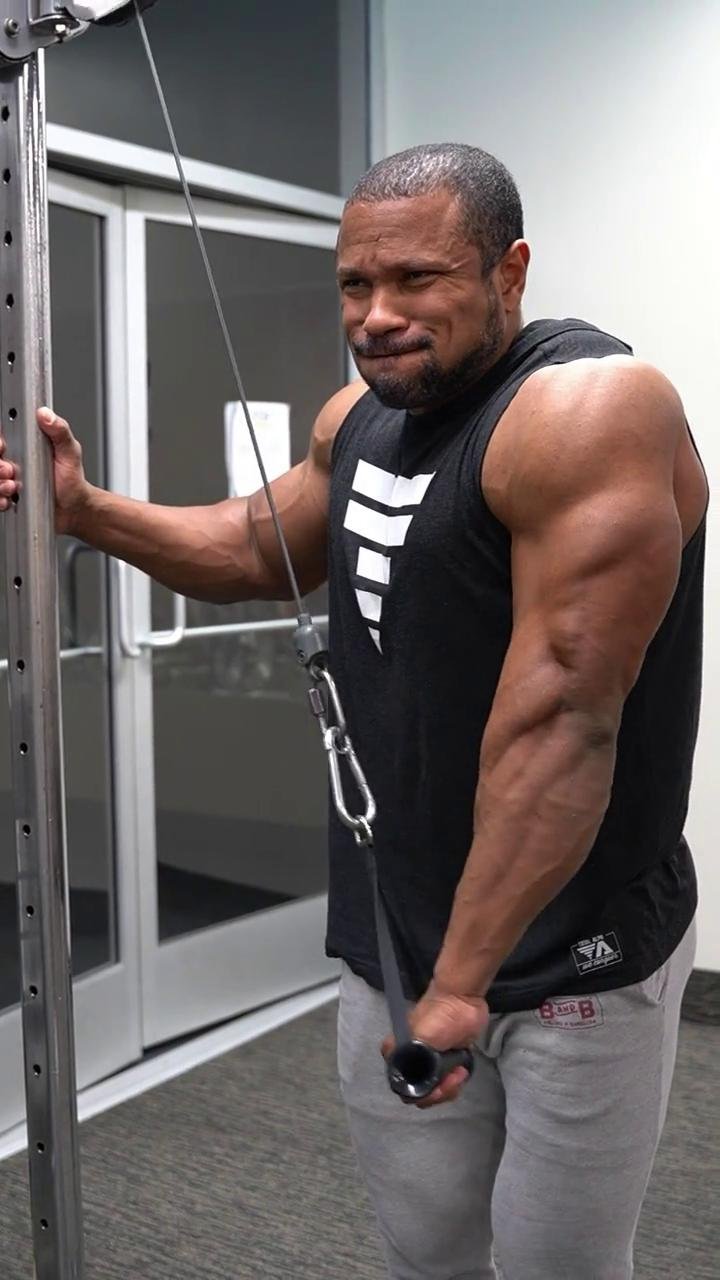 TRICEP MASS BUILDER-101