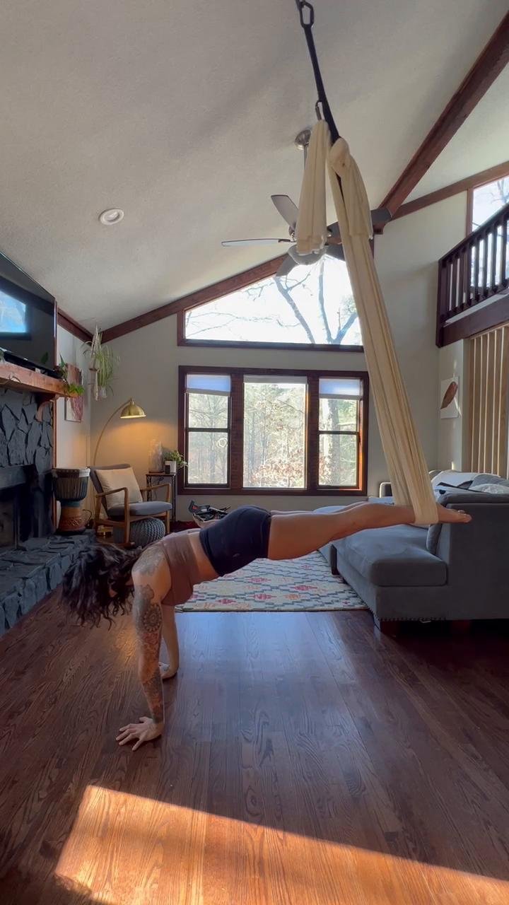 Build Strength with the Aerial Yoga Hammock