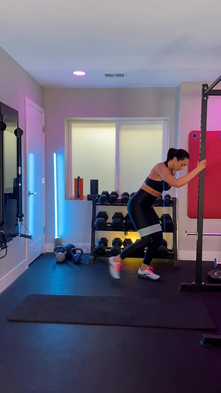 Dumbbell Glute Finisher