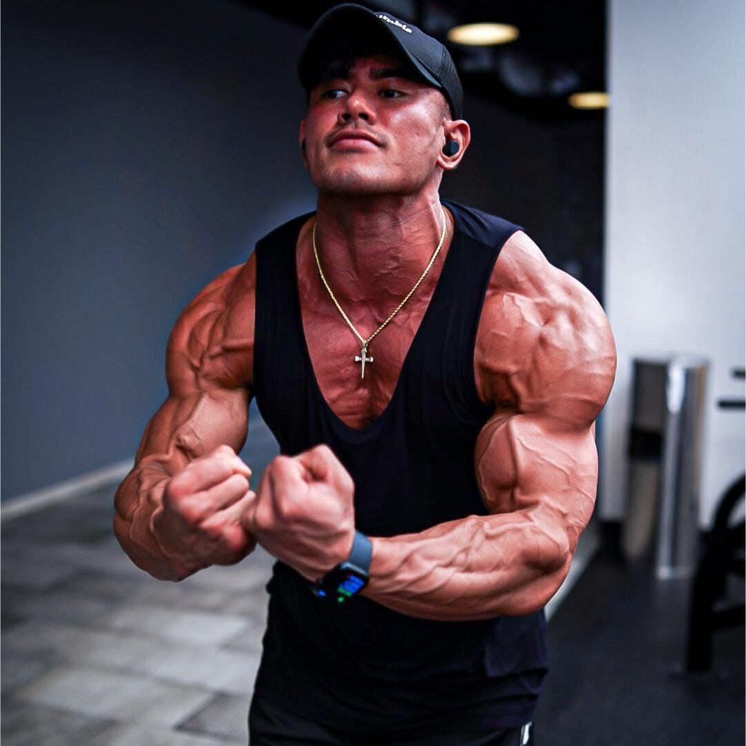 Upper chest focused workout