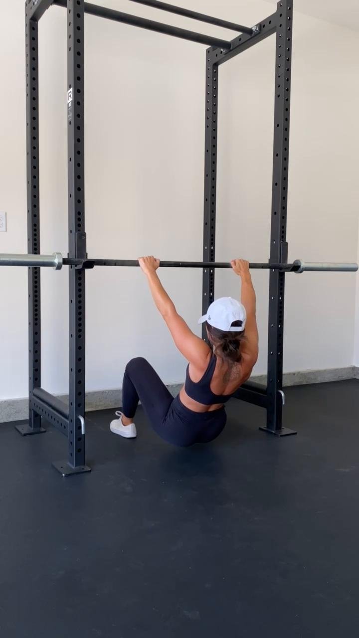 Seated Pull Up