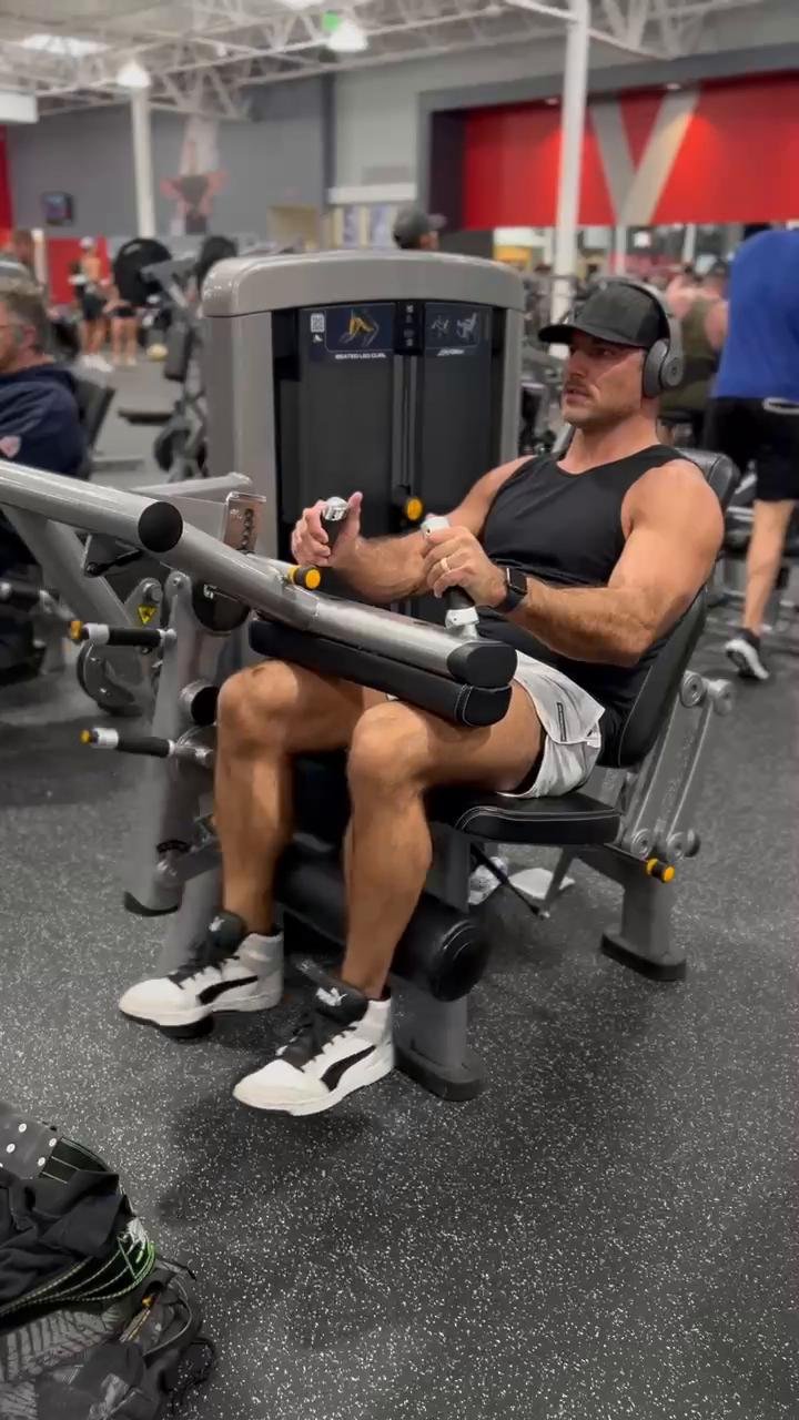 Monday
Hamstring Slay