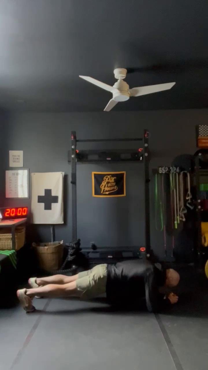 D4 CARDIO/CORE W1/D4