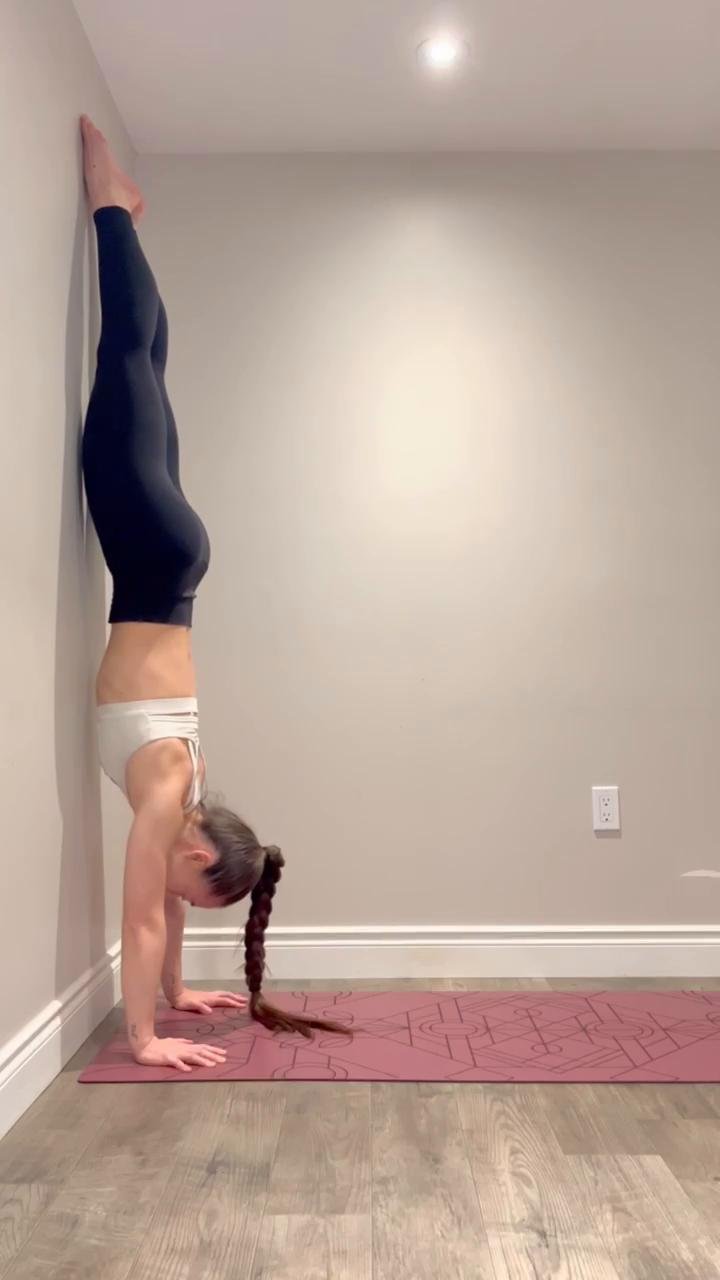 Handstand 1