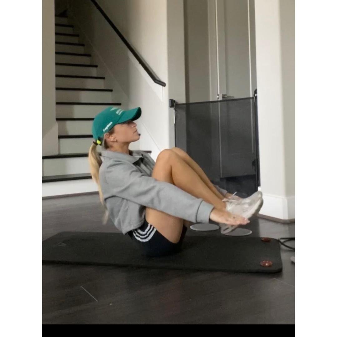 HOME WORKOUT (dumbbells only)