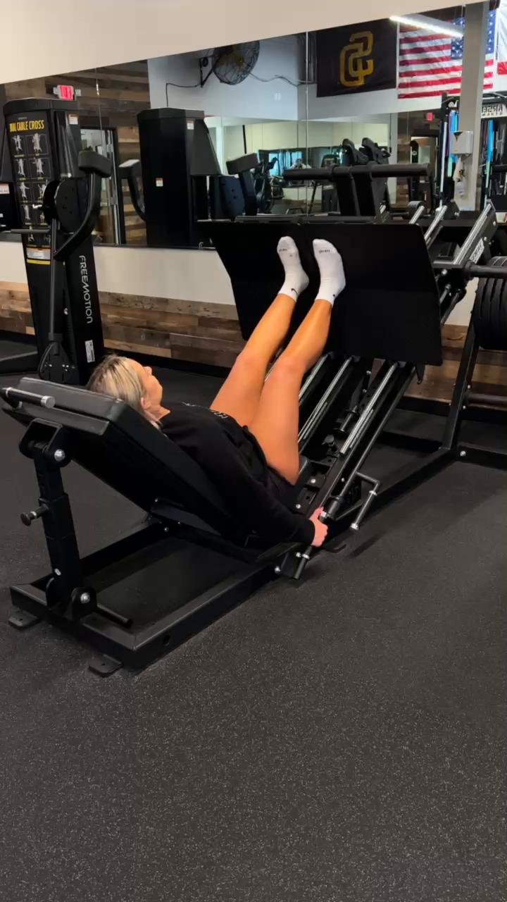 W1 / D4 quads + calves