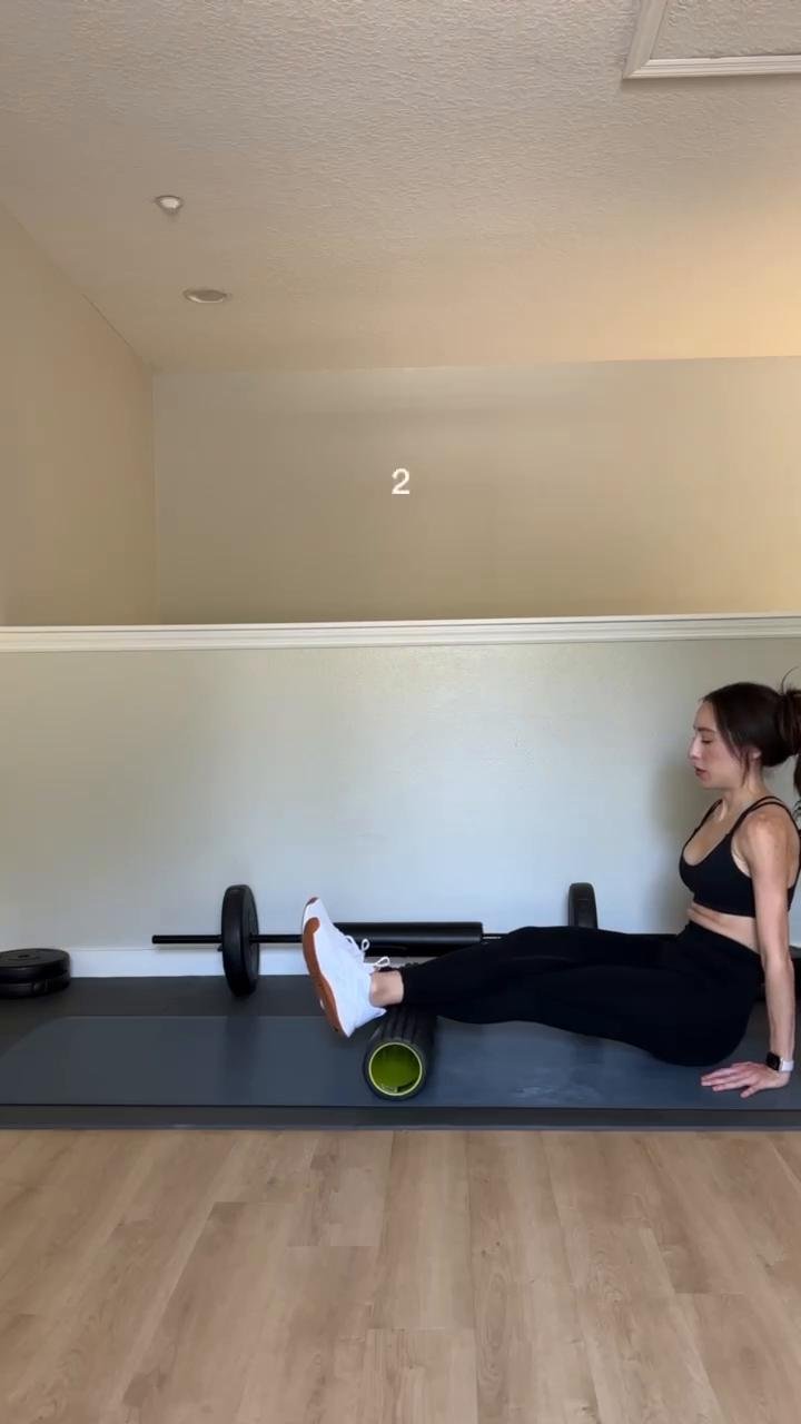 Lower Body Rolling (legs + glutes)