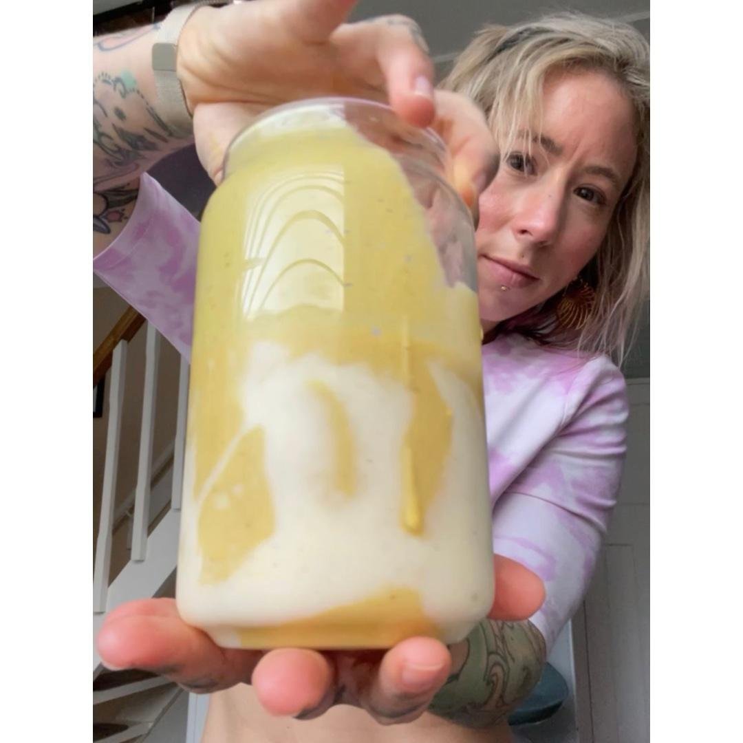 Sunshine smoothie 🌞 🥭