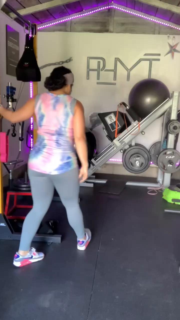 3/14 🤰🏾 LEGS/TRICEPS/CORE